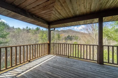 750 Double Springs Drive Almond NC 28702