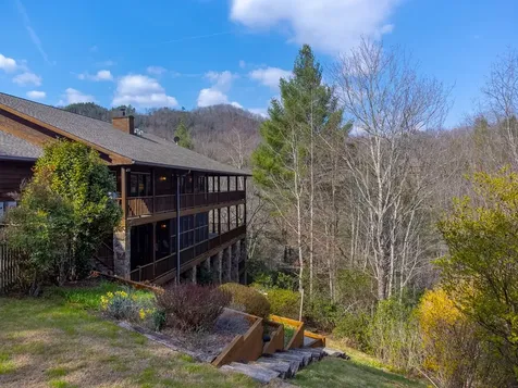 750 Double Springs Drive Almond NC 28702