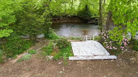 59 Tusquittee Creek Lane Hayesville NC 28904