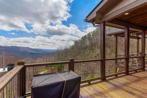 57 Eagles Nest Trail Murphy NC 28906