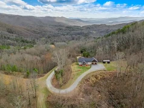 57 Eagles Nest Trail Murphy NC 28906