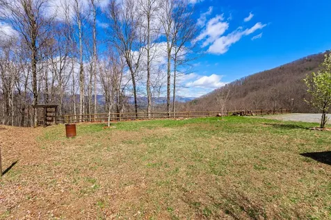 57 Eagles Nest Trail Murphy NC 28906
