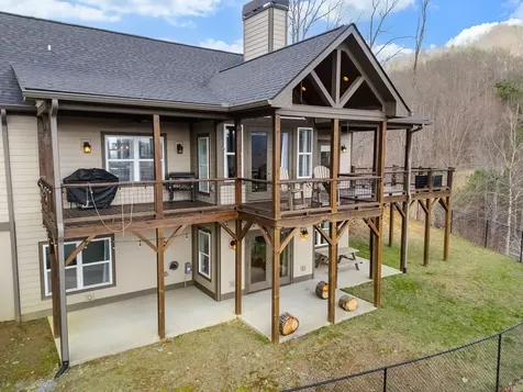 57 Eagles Nest Trail Murphy NC 28906