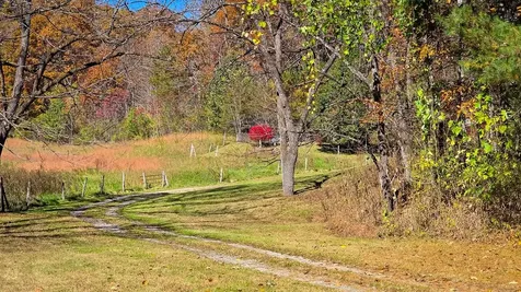 173&130 Edwards Cove Road Bryson City NC 28713