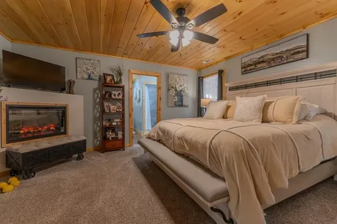 190 Galloway Drive Hayesville NC 28904