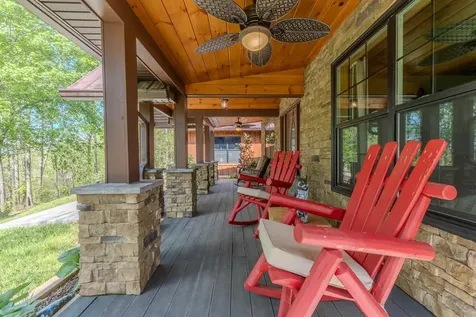 190 Galloway Drive Hayesville NC 28904