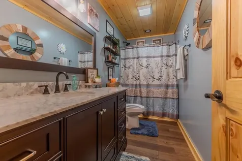 190 Galloway Drive Hayesville NC 28904