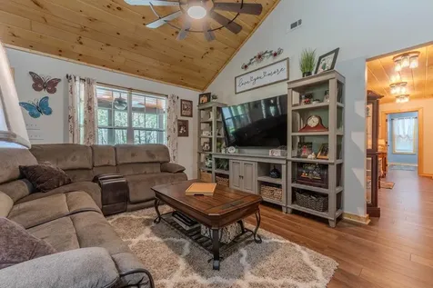 190 Galloway Drive Hayesville NC 28904