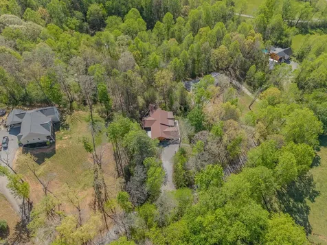 190 Galloway Drive Hayesville NC 28904
