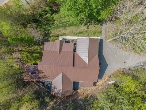 190 Galloway Drive Hayesville NC 28904