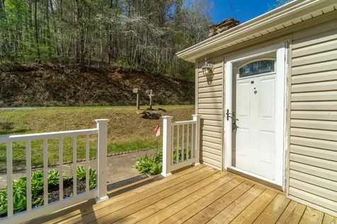 1303 Atoah Road Robbinsville NC 28771
