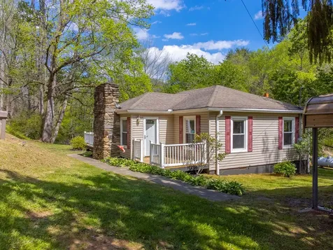 1303 Atoah Road Robbinsville NC 28771