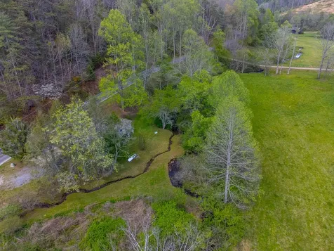 1303 Atoah Road Robbinsville NC 28771
