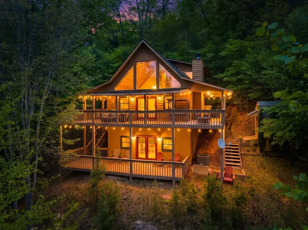 176 New Castle Road Murphy NC 28906