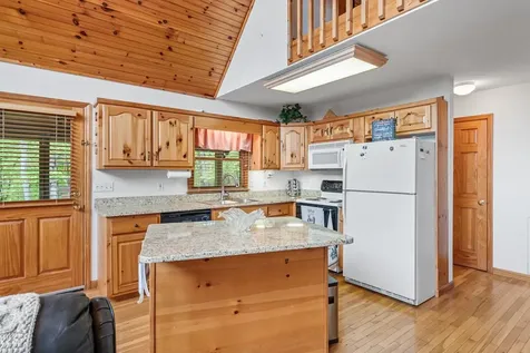 176 New Castle Road Murphy NC 28906