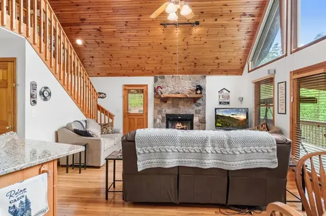 176 New Castle Road Murphy NC 28906