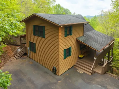 176 New Castle Road Murphy NC 28906