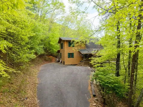 176 New Castle Road Murphy NC 28906