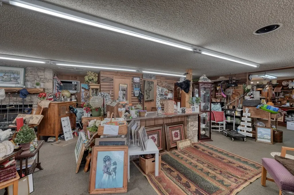 46 N Main Street Hiawassee GA 30546