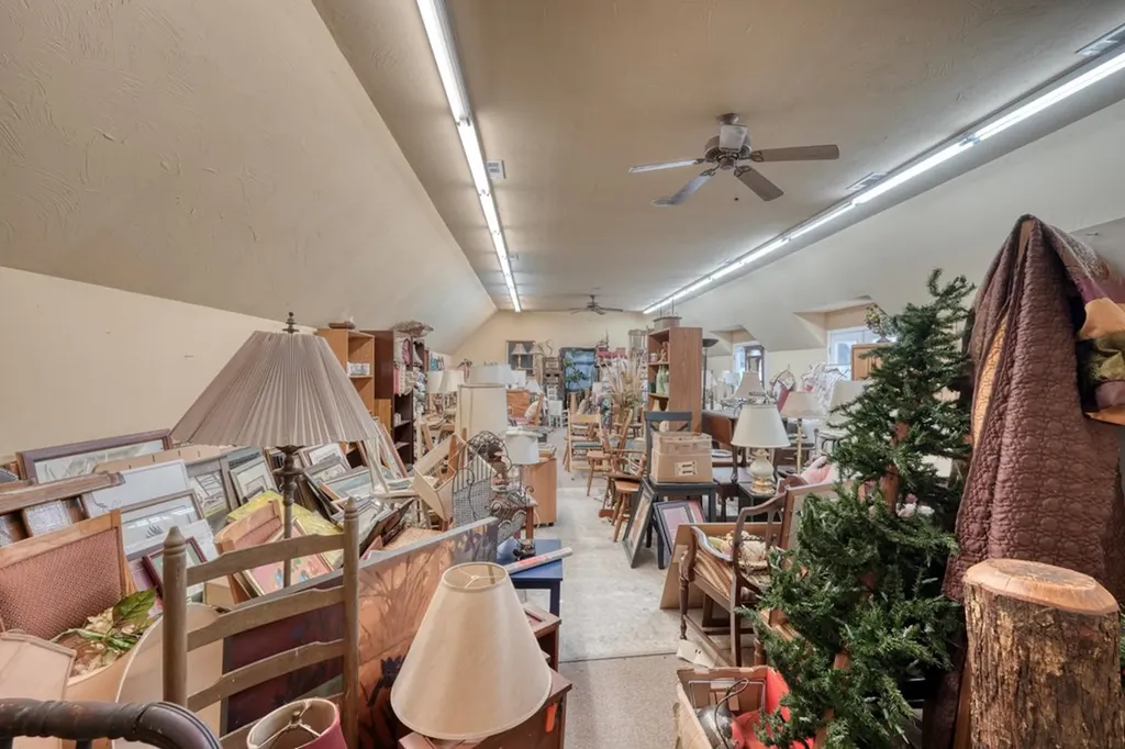 46 N Main Street Hiawassee GA 30546