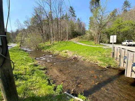 1000 Hyatt Creek Road Marble NC 28905