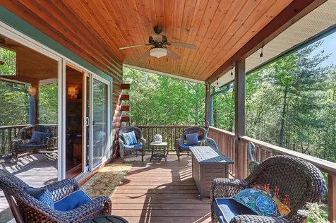 71 Leisure Time Lane Murphy NC 28906