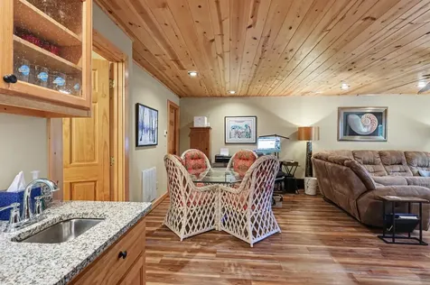 71 Leisure Time Lane Murphy NC 28906
