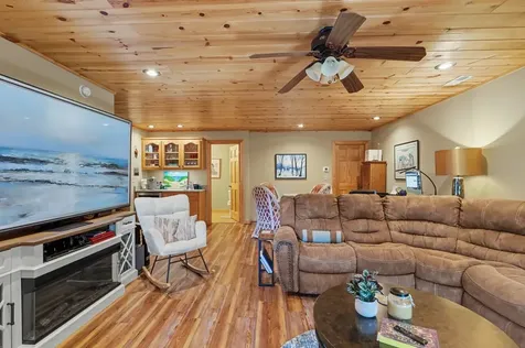 71 Leisure Time Lane Murphy NC 28906