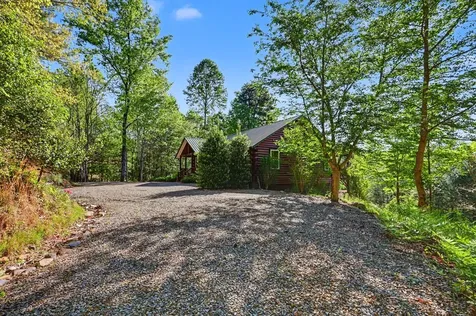71 Leisure Time Lane Murphy NC 28906