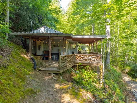 283 Briggs Cove Road Robbinsville NC 28771