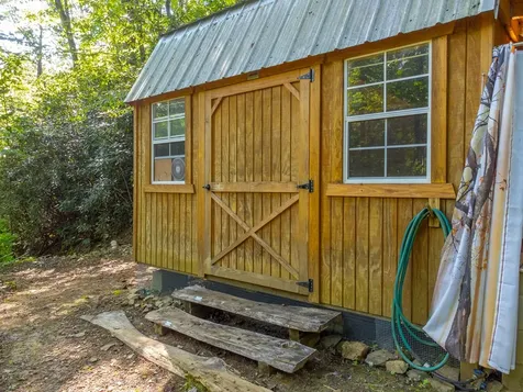 283 Briggs Cove Road Robbinsville NC 28771