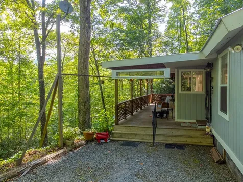 283 Briggs Cove Road Robbinsville NC 28771