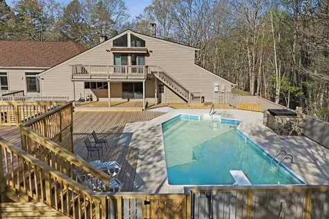 Brasstown NC 28902
