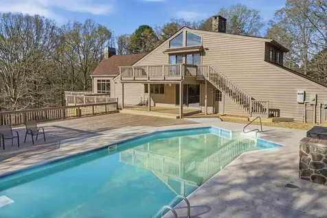 Brasstown NC 28902