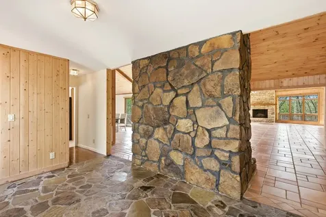 Brasstown NC 28902
