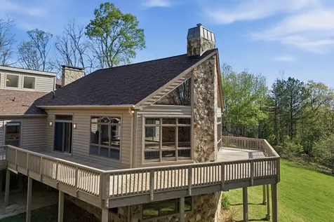 Brasstown NC 28902