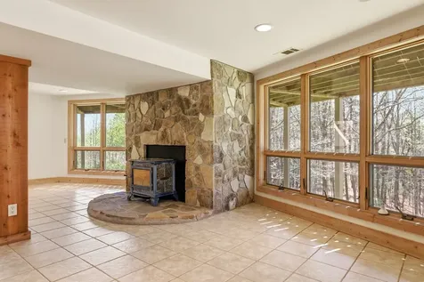 Brasstown NC 28902