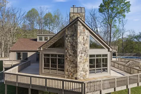 Brasstown NC 28902
