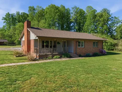 2430 Business 19 Andrews NC 28901