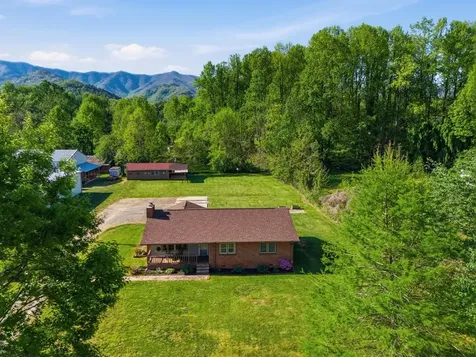 2430 Business 19 Andrews NC 28901