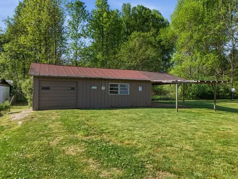 2430 Business 19 Andrews NC 28901