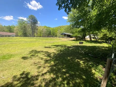 136 Gibson Road Andrews NC 28901