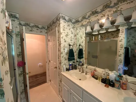 136 Gibson Road Andrews NC 28901