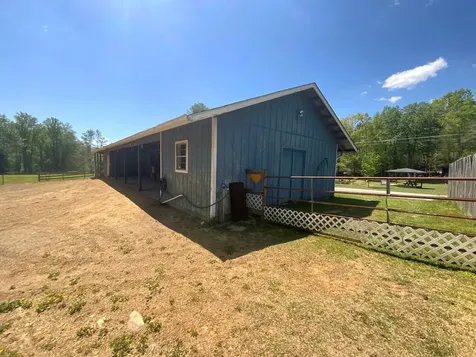 136 Gibson Road Andrews NC 28901