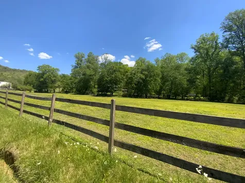 136 Gibson Road Andrews NC 28901