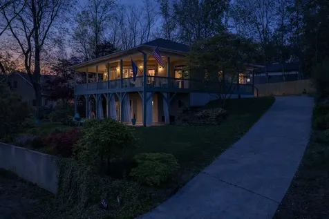 218 Lakeshore Drive Hayesville NC 28904
