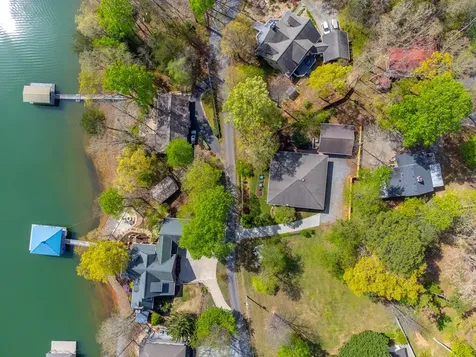 218 Lakeshore Drive Hayesville NC 28904