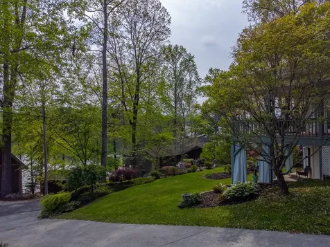 218 Lakeshore Drive Hayesville NC 28904