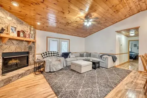 694 Hilltop Road Murphy NC 28906