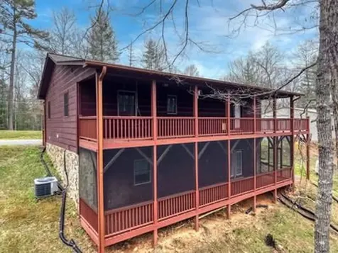 694 Hilltop Road Murphy NC 28906